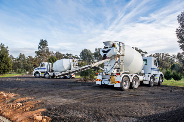Best Concrete Driveway Installation in Hlside, IL